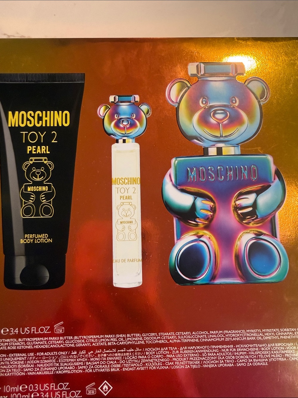 Moschino women’s toy, two pearl fragrance set